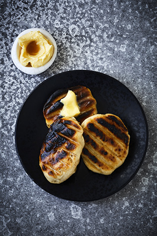 Rewena Flatbread and Tītī Fat Butter. Hiakai Winter Menu by Monique Fiso. Recipe and food styling by Monique Fiso. Styling and photography by Manja Wachsmuth.